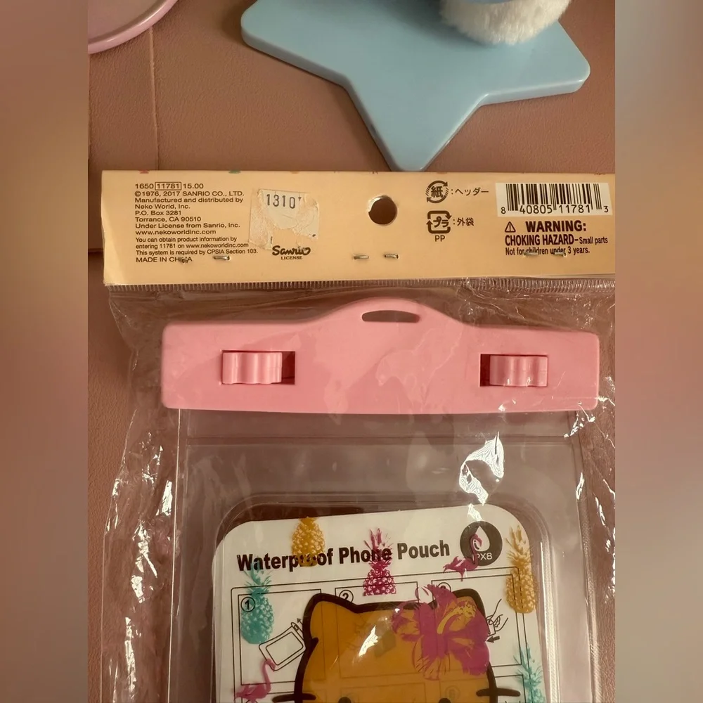 Hello Kitty Sanrio Waterproof Phone Pouch New 2017 Pink Summer